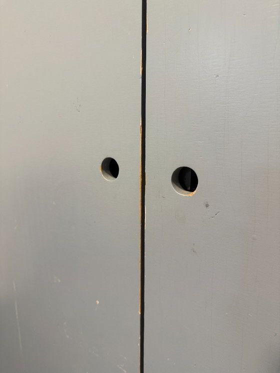 Image 1 of Piet Hein Eek | Armario Crisis de 2 puertas | Gris/Verde | 1 pieza