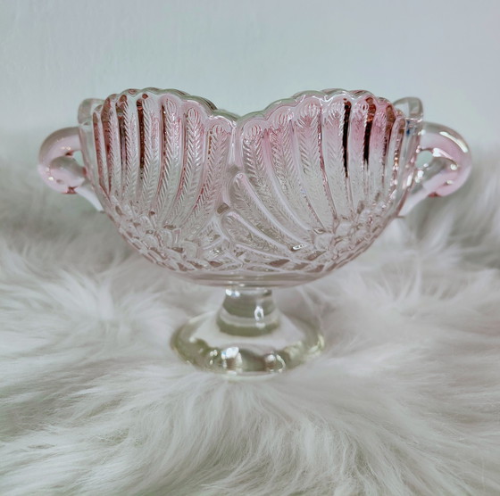 Image 1 of Cuenco de cisne rosa de Waltherglas