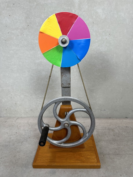 Modelo de disco de color de Newton antiguo