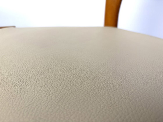 Sedie da pranzo danesi vintage in rovere, set di 4 - anni '70 – Legno, Skai (photo 2 of 10)