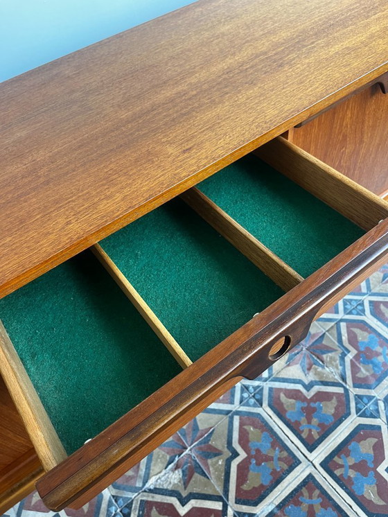 Image 1 of Buffet moderne Mid Century - Stonehill Furniture