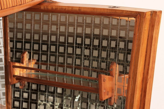 Image 1 of Barkast in licht hout, toegeschreven aan Paolo Buffa, jaren 40