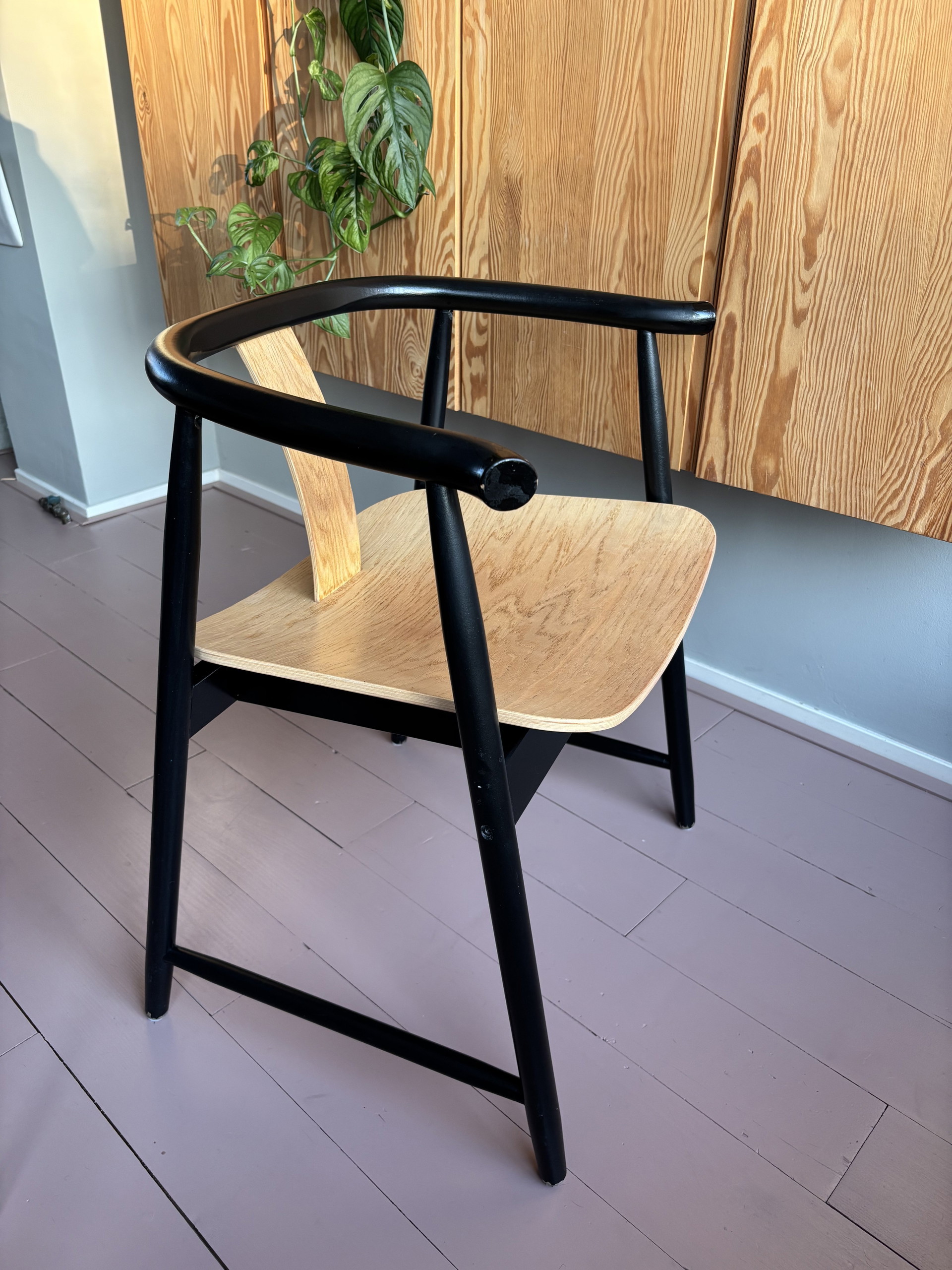 IKEA TRENDIG ダイニングチェア 黒 1脚 Limited Edition IKEA Trendig Chair | €80 | Whoppah