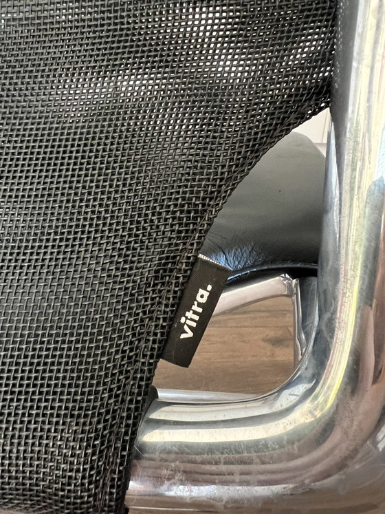 Image 1 of Vitra office chair Alberto Meda, leather