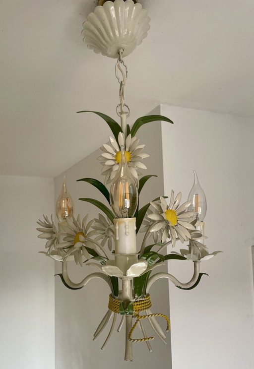 Italian chandelier in enamelled sheet metal - daisy design