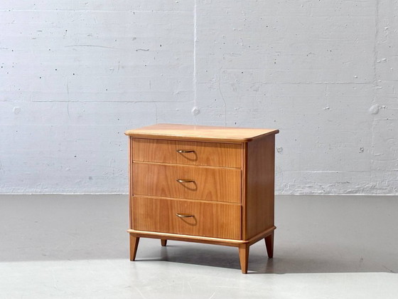 Image 1 of Set di comodini in legno di ciliegio, metà del XX secolo, anni '60