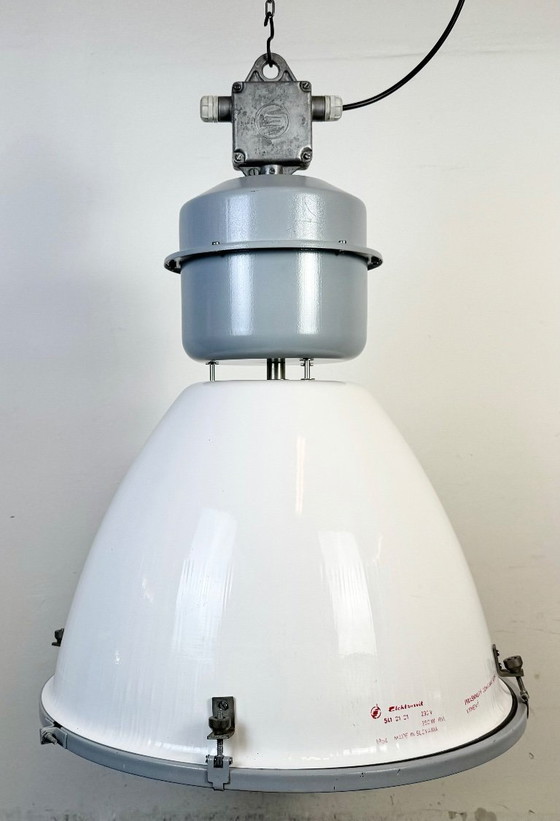 Image 1 of Große weiße Emaille-Industrielampe mit Klarglasabdeckung von Elektrosvit