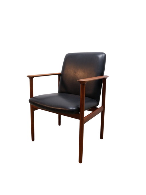 Impala Fauteuil van Cor Bontenbal voor Fristho