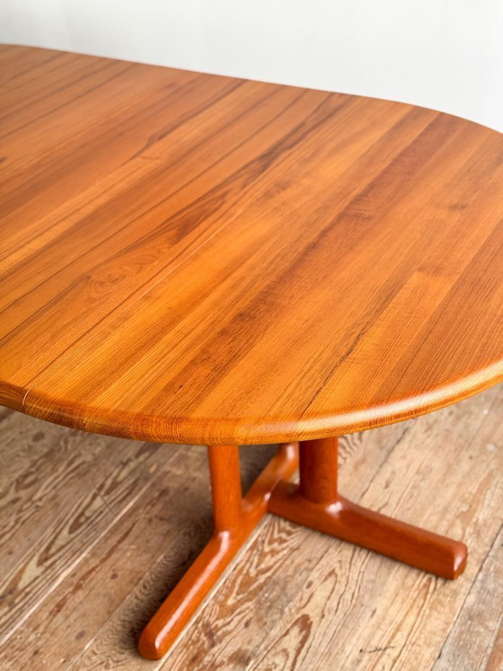 Image 1 of Deense uitschuifbare eettafel van teakhout van Dyrlund