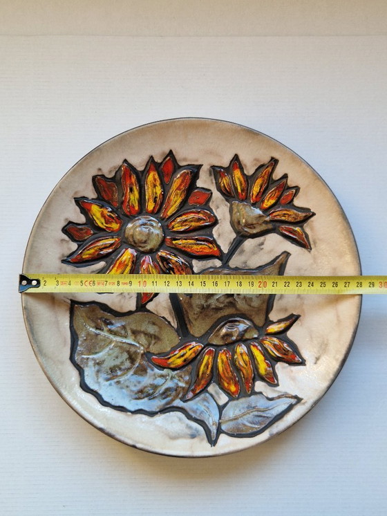 Image 1 of Wall plate.Floral decoration.Ruscha.Germany