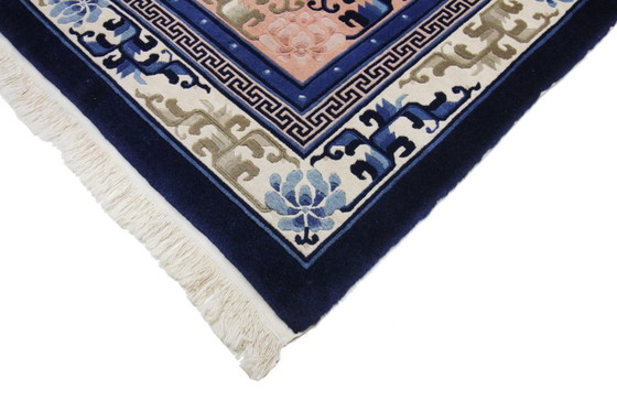 Image 1 of Tapis ancien chinois de style pékinois, noué à la main, 307 x 212 cm, en excellent état.