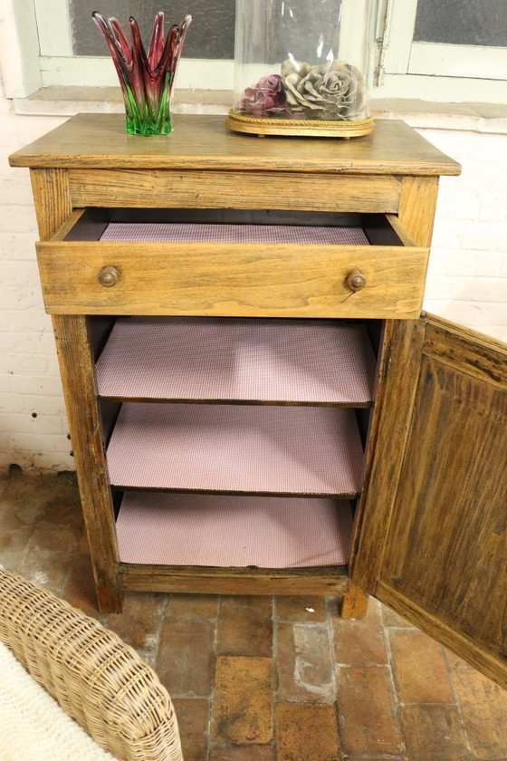 Réplique de petit meuble ancien – Meubles de rangement, Bois (photo 7 of 8)
