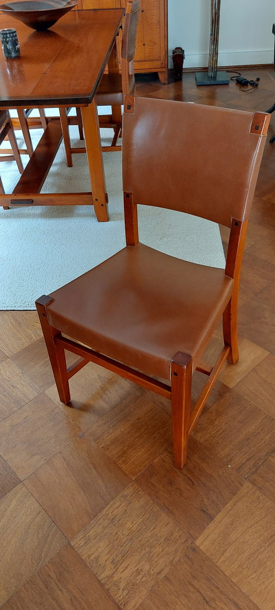Image 1 of Shaker dining area with 4 chairs by Schuitema and Sons