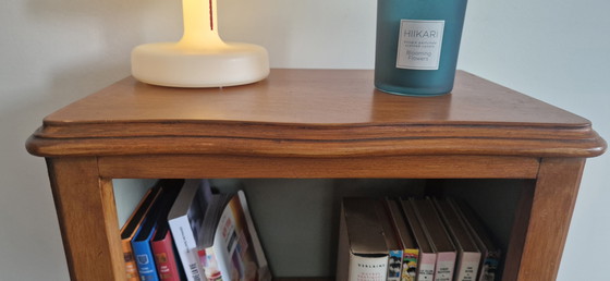 Image 1 of Chevet bibliothèque bois vintage style Louis XV