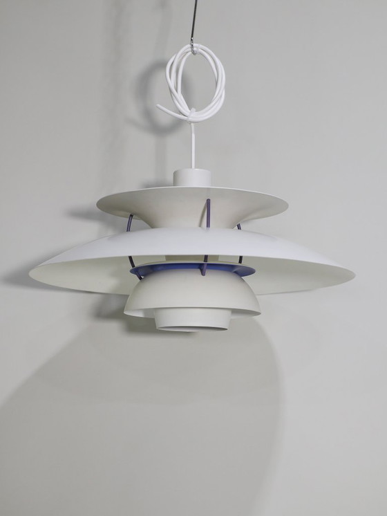 Image 1 of PH5 hanglamp wit Louis Poulsen Poul Henningsen