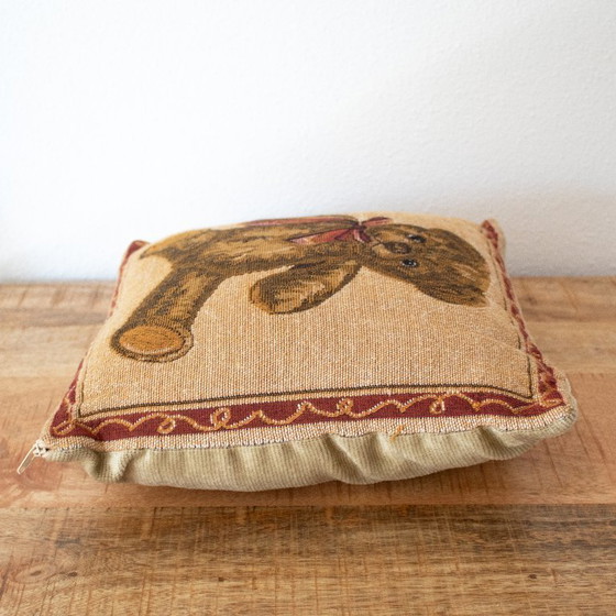 Image 1 of Cuscino vintage a forma di orsetto ricamato, decorazione per la cameretta.