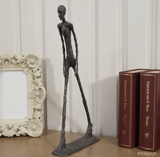 Set of 2 Sculptures After Giacometti "Men Walking" 43cm Iron (photo 4 of 8)