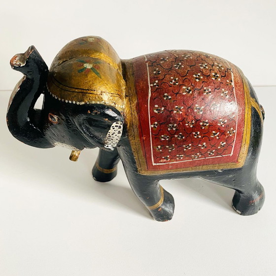 Image 1 of Vintage, handgeschnitzter, dekorativer Holzelefant im Rajasthani-Stil, handbemalt, 1960er Jahre