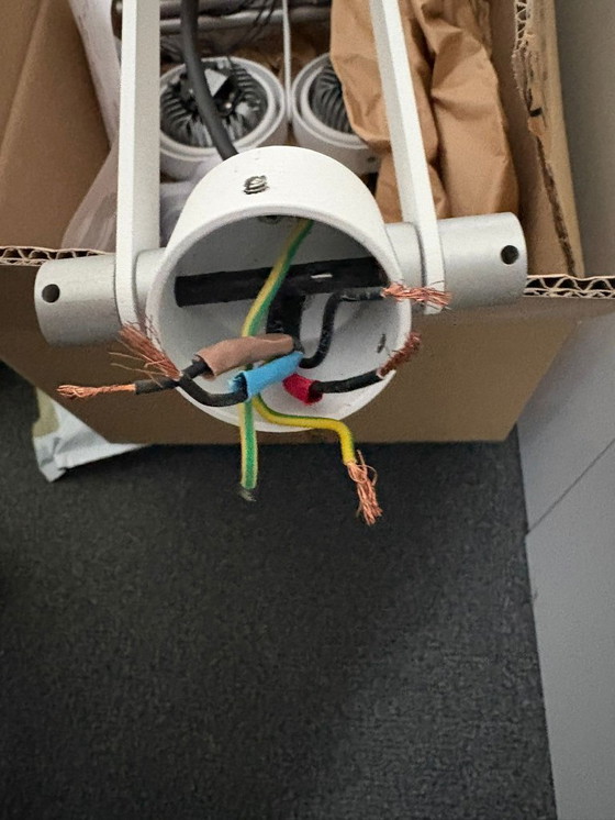 Image 1 of Modular Nomad 4 1-10V LED white