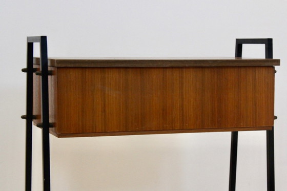 Niederländischer Teak Sammlerschrank und Nähtisch, Aufbewahrungsschrank, Holz, Metall, Schwarz, Vintage (Foto 13 von 13)