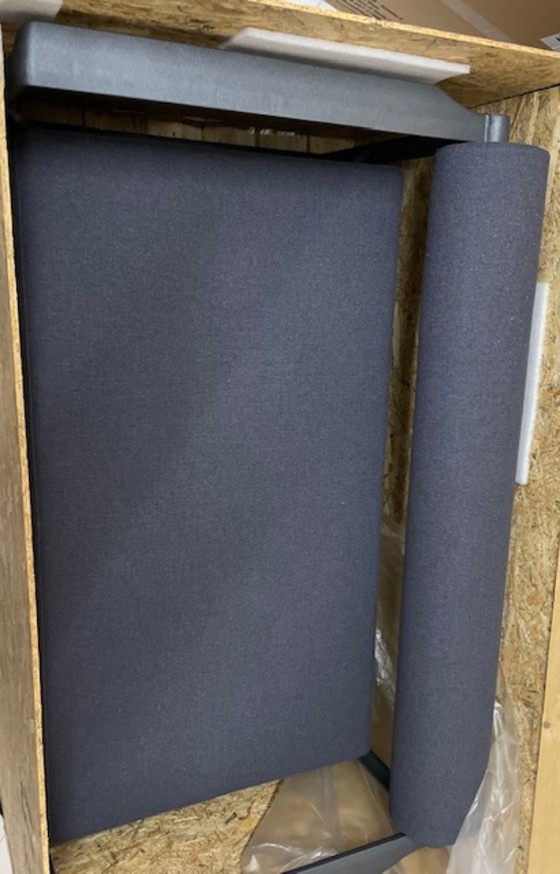 Image 1 of DIVANO BRUT 2- SOFA' GRIGIO ANTRACITE MAGIS