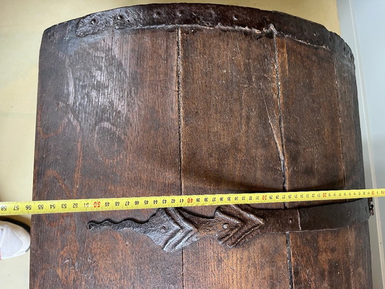 Image 1 of Cofre barroco antiguo - siglo XVIII