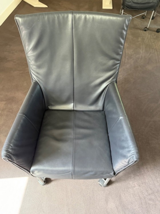 Image 1 of Montis Chaplin black dining chair 16 pieces