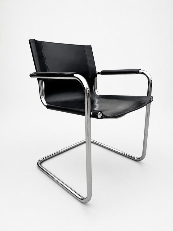 Set di cantilever originali Phasem S34 – Fasem, Sedie da pranzo, Leather, Metal (photo 3 of 6)