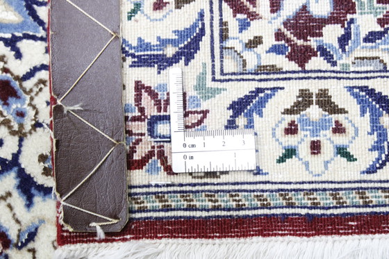 Image 1 of Original hand-knotted Persian carpet Nain 9 LA Fine with silk 450 x 90 cm Top condition