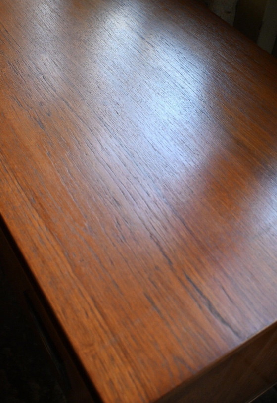 Credenza vintage in legno di teak con piastrelle di Jaap Ravelli – Credenze, Wood (photo 15 of 15)