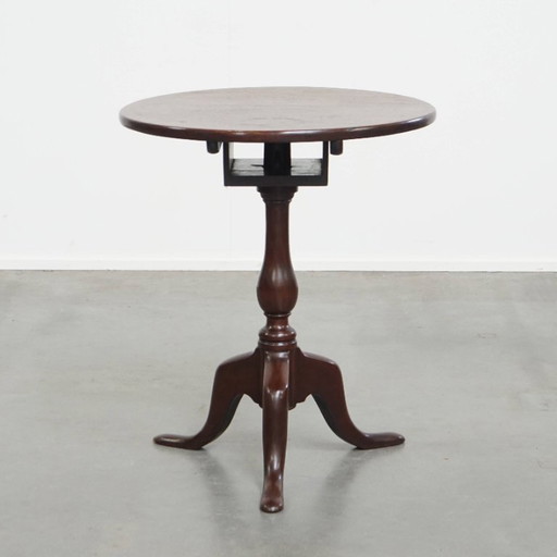 Ancienne table ronde anglaise à plateau basculant en forme de cage d'oiseau ouverte