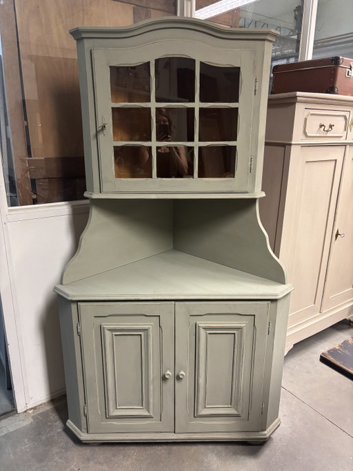 Mobile angolare/armadio vintage Brocante