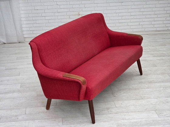 Image 1 of Dänisches 2-Sitzer-Sofa aus den 1970er Jahren, Möbelstoff, Teakholz.