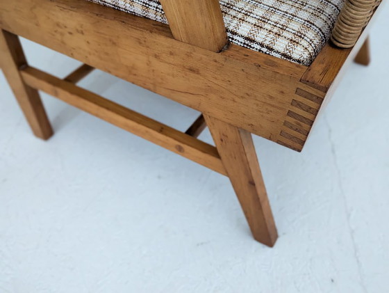 Image 1 of Skulpturaler Sessel aus Buche und Rattan mit Fußhocker von ÚĽUV, 1960er Jahre