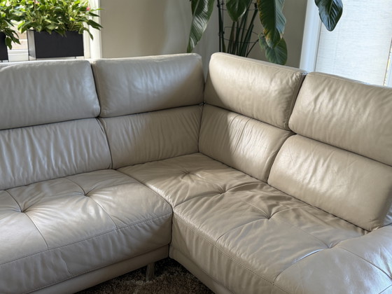Image 1 of Montèl Temptation corner sofa