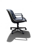 Fauteuil Executive Charles Pollock pour Knoll, cuir noir
