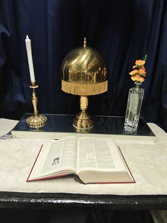 Attractive Vintage Table Lamp in Hollywood Regency Style, Metal, Textile, Gold (photo 2 of 8)