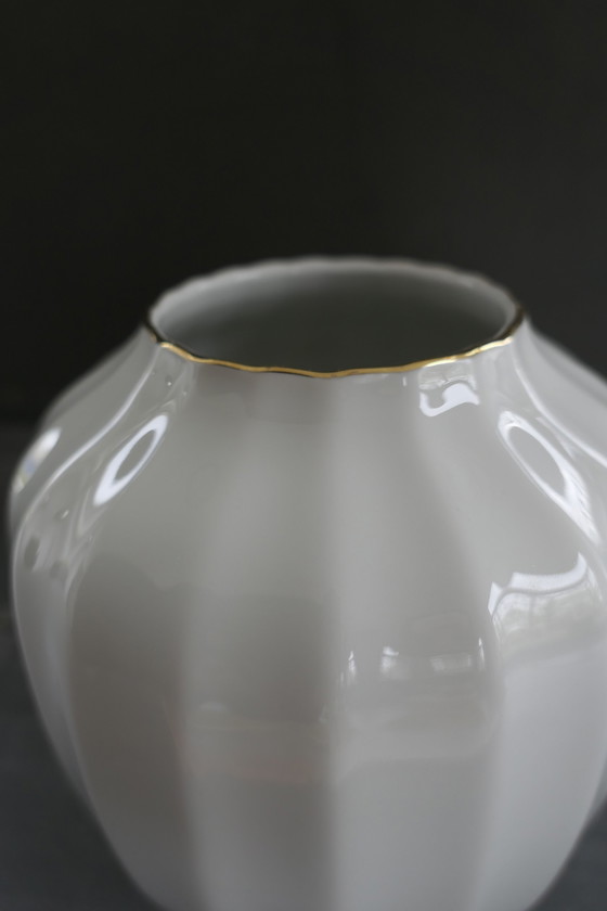 Image 1 of Vintage Wunsiedel Bavaria Porcelain Vaas