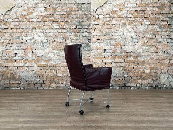 Montis Chaplin 6er Set - Aubergine | Gerard van den Berg, Esszimmerstühle, Leder, Metall, Lila (Foto 8 von 15)