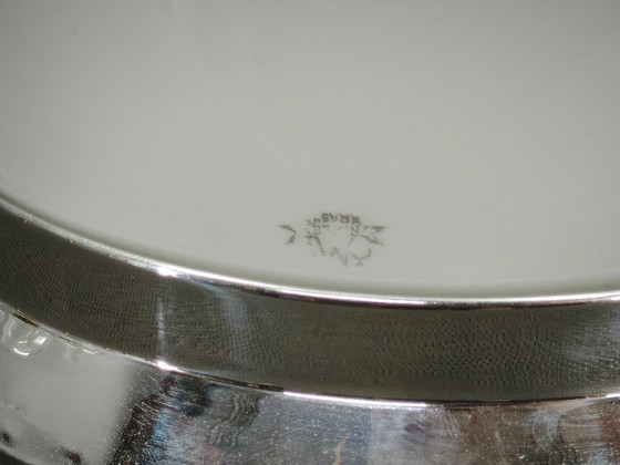 Bauhaus plafondlamp uit de jaren 30 van de vorige eeuw, gemaakt van chroom en opaalglas, Tsjechoslowakije. (photo 7 of 9)