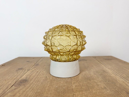 Plafonnier vintage en porcelaine blanche, années 1970 – plafondlampen, Glass, Ceramic (photo 2 of 13)