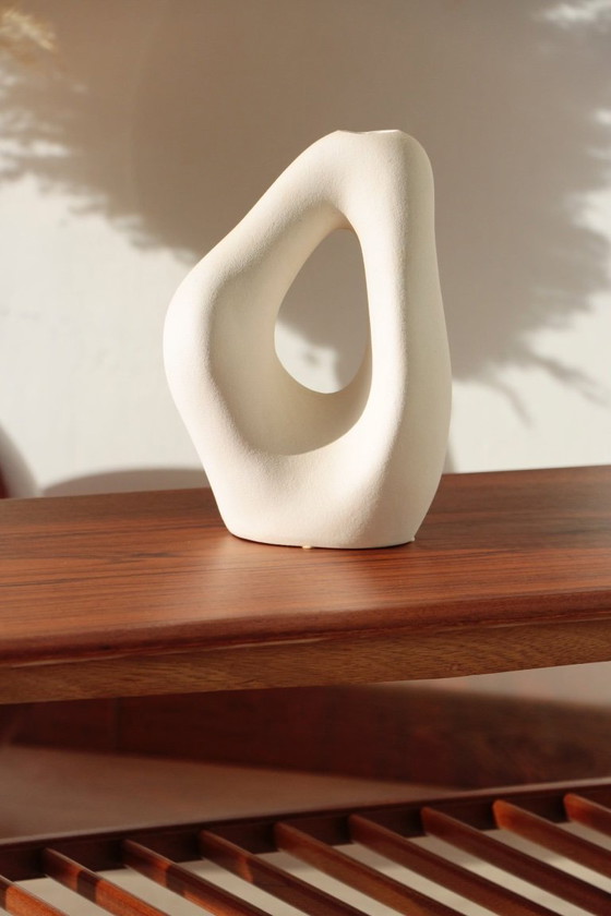 Image 1 of Vintage Everest Coffee Table in Walnut – "Surfboard" Style (1960s)