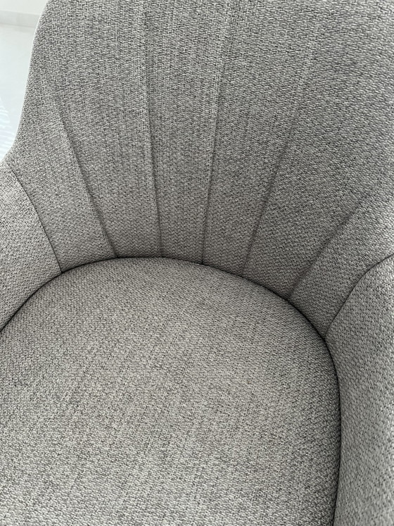 Les chaises de salle à manger de luxe doivent partir vite ! – Textile, Wood (photo 2 of 5)