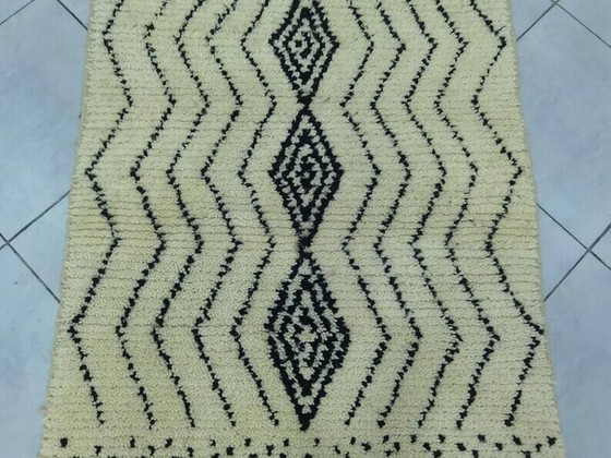 Alfombra marroquí artesanal decorada 250cm x 150cm – Wool, Modern (photo 5 of 11)
