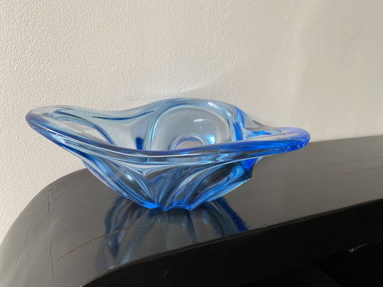 Image 1 of Gran cuenco de centro de mesa de Murano azul claro