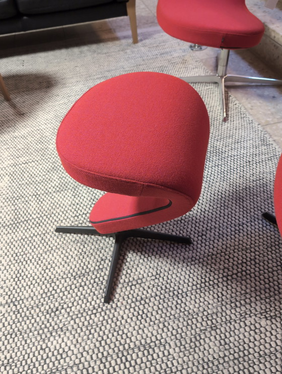 Image 1 of Varier Peel