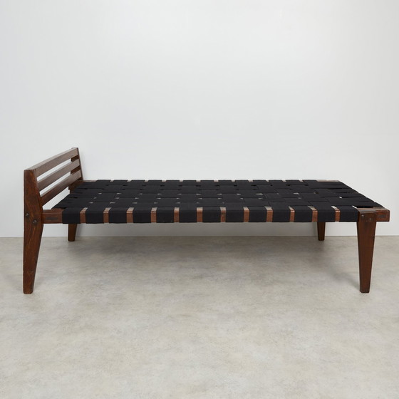 Image 1 of Divano letto smontabile Pierre Jeanneret, modello n. &#39;PJ-L-01-A&#39; Chandigarh, India, 1955-1956