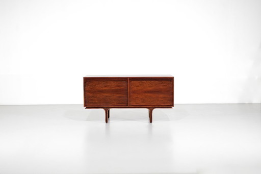 Enfilade conçu par Gianfranco Frattini pour Bernini, Italie, années 1960s.