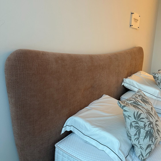 Image 1 of Magnitude Evasion Synchro 2+4 box spring - 180x200