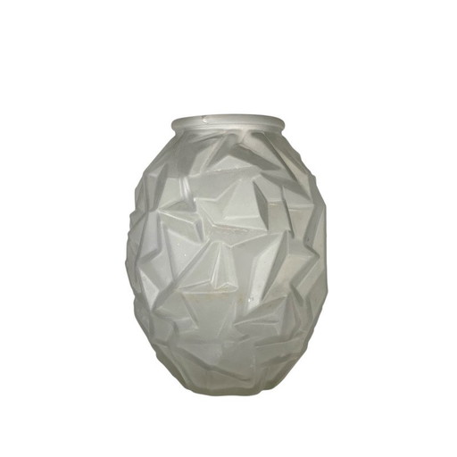 Art Deco Vase mit geometrischen Figuren aus mattem Glas, 1930er Jahre